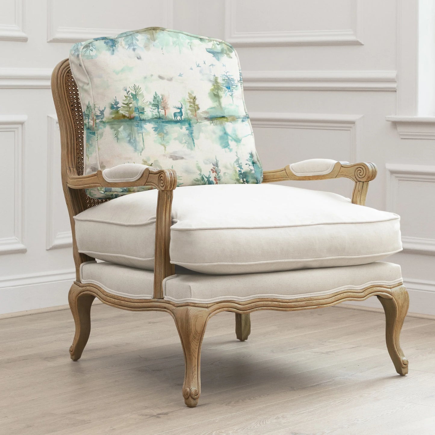 Chateaux Wilderness Armchair