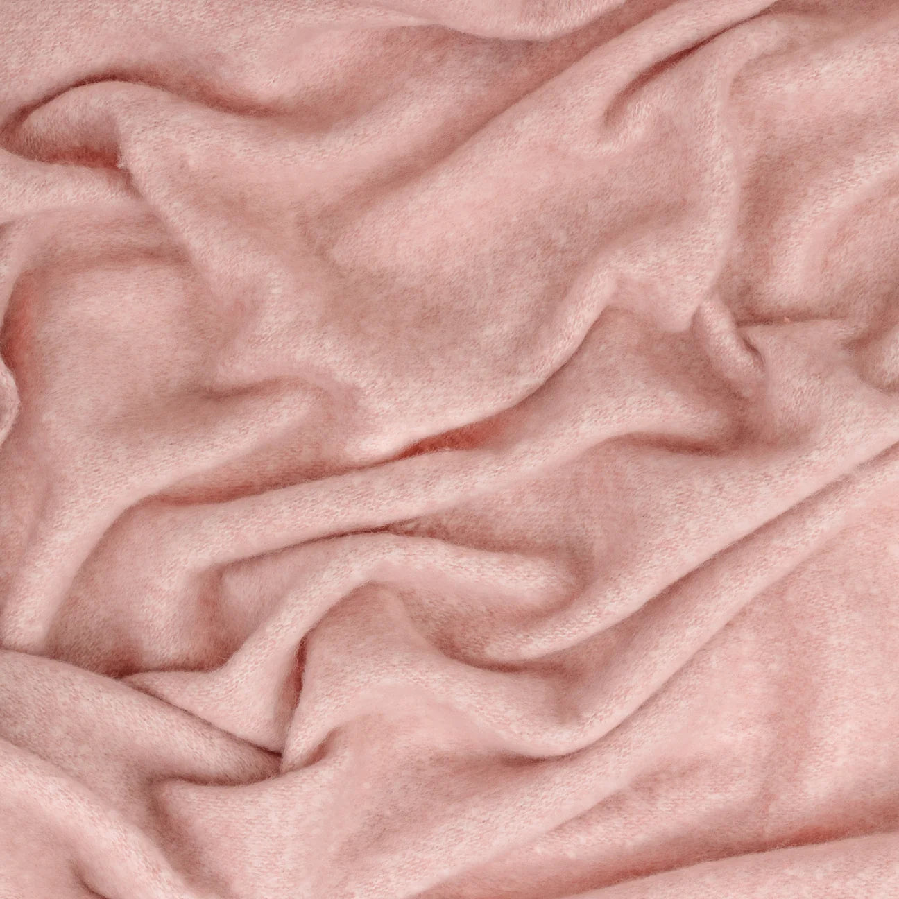 Blush & Cream Luxe Ombre Throw Blanket