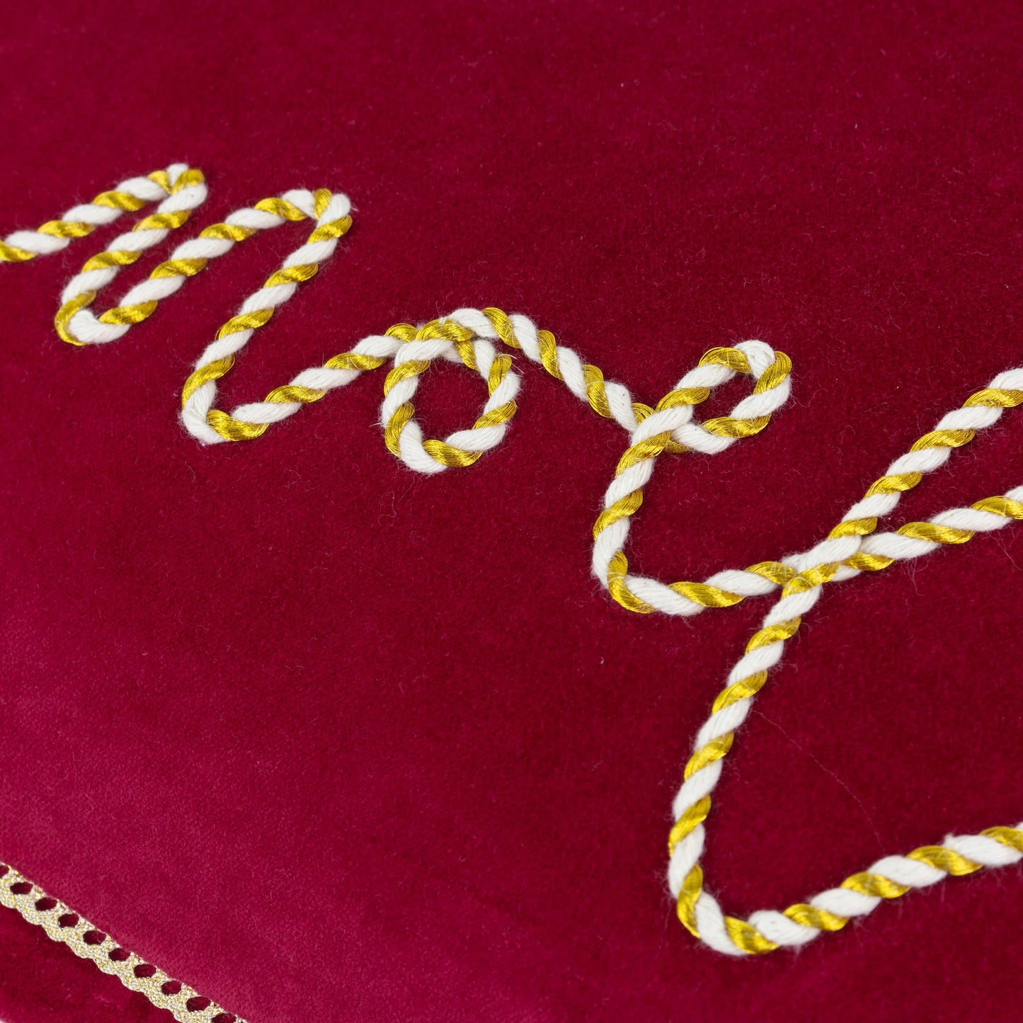 Noel Velvet Cushion