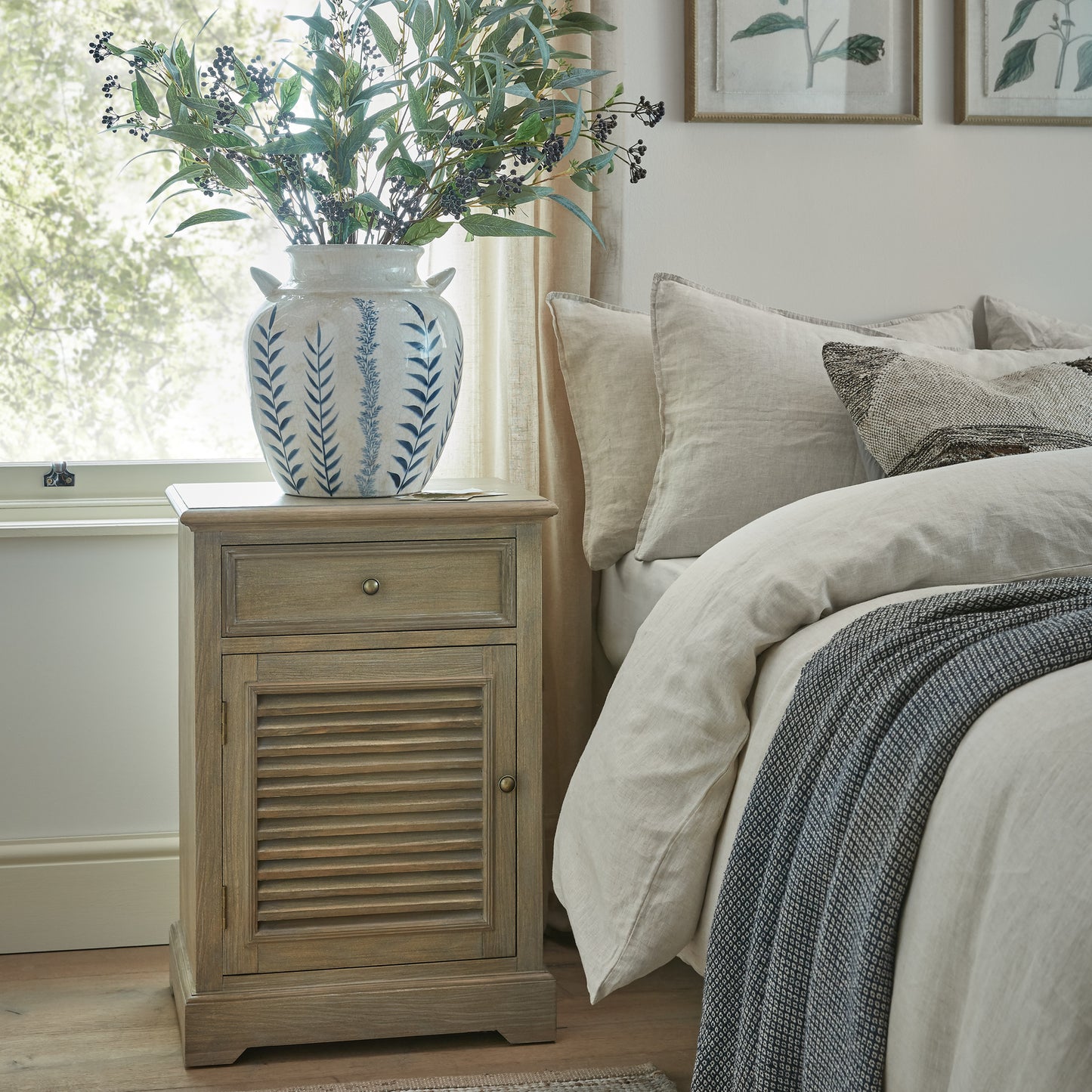 Louvred 1 Drawer 1 Door Bedside Cabinet - Left Hand - Natural Oak - Industrious Decor