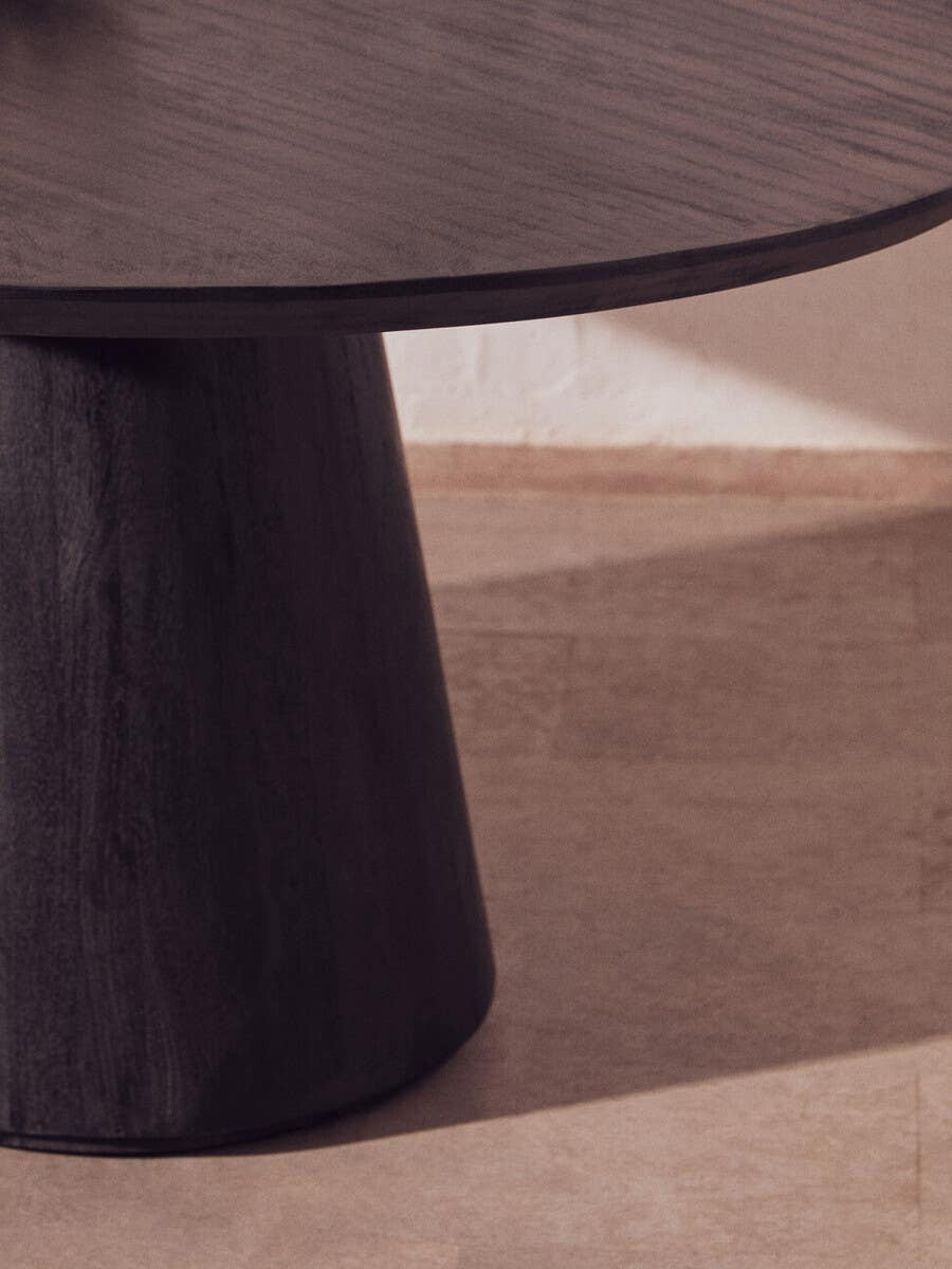 Pedra Oval Dining Table - Industrious Decor