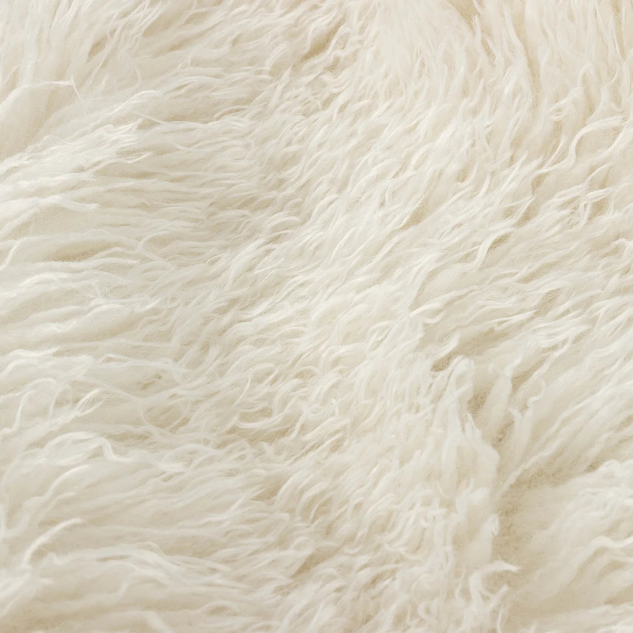 Luxe Ecru Faux Fur Throw Blanket
