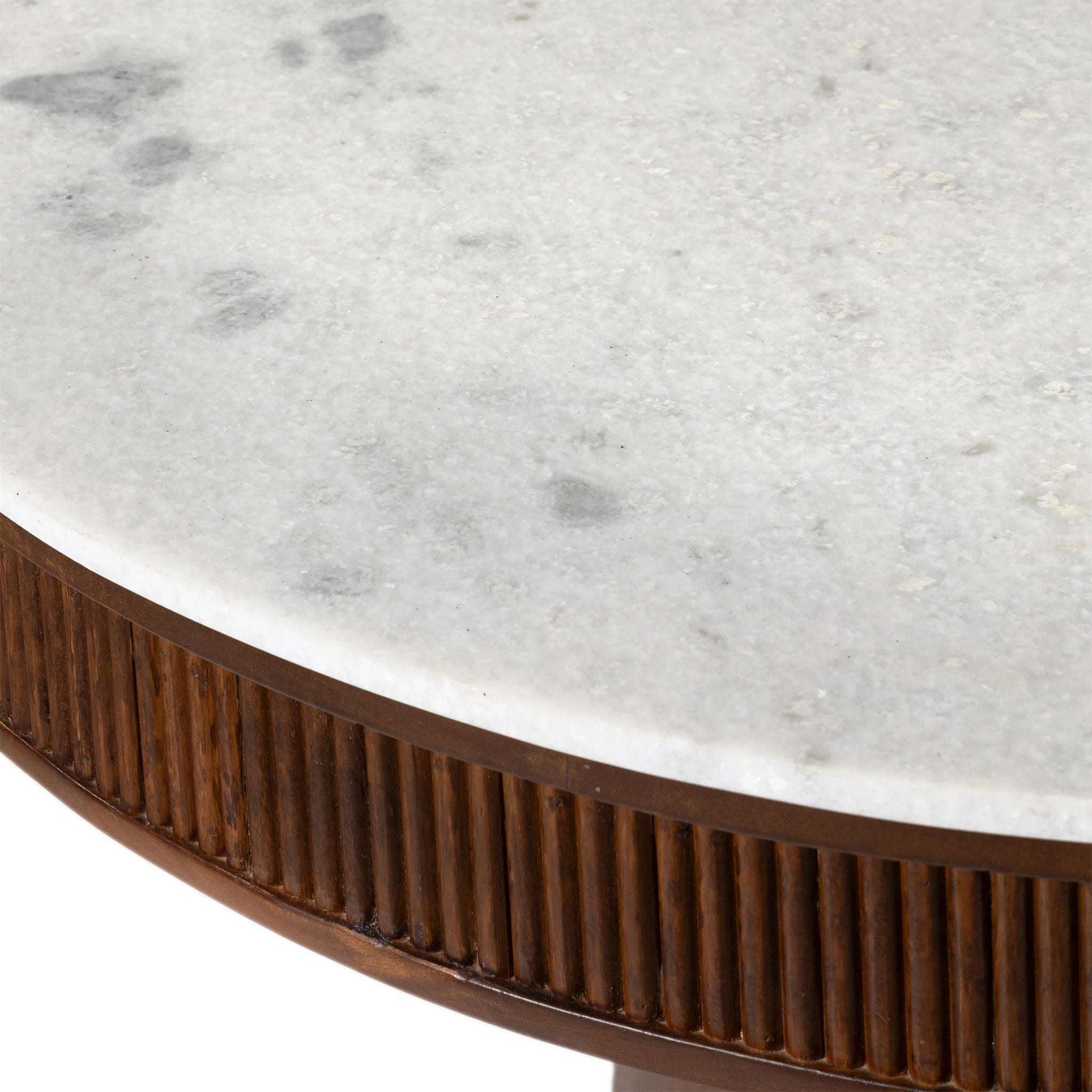 Muro Dining Table