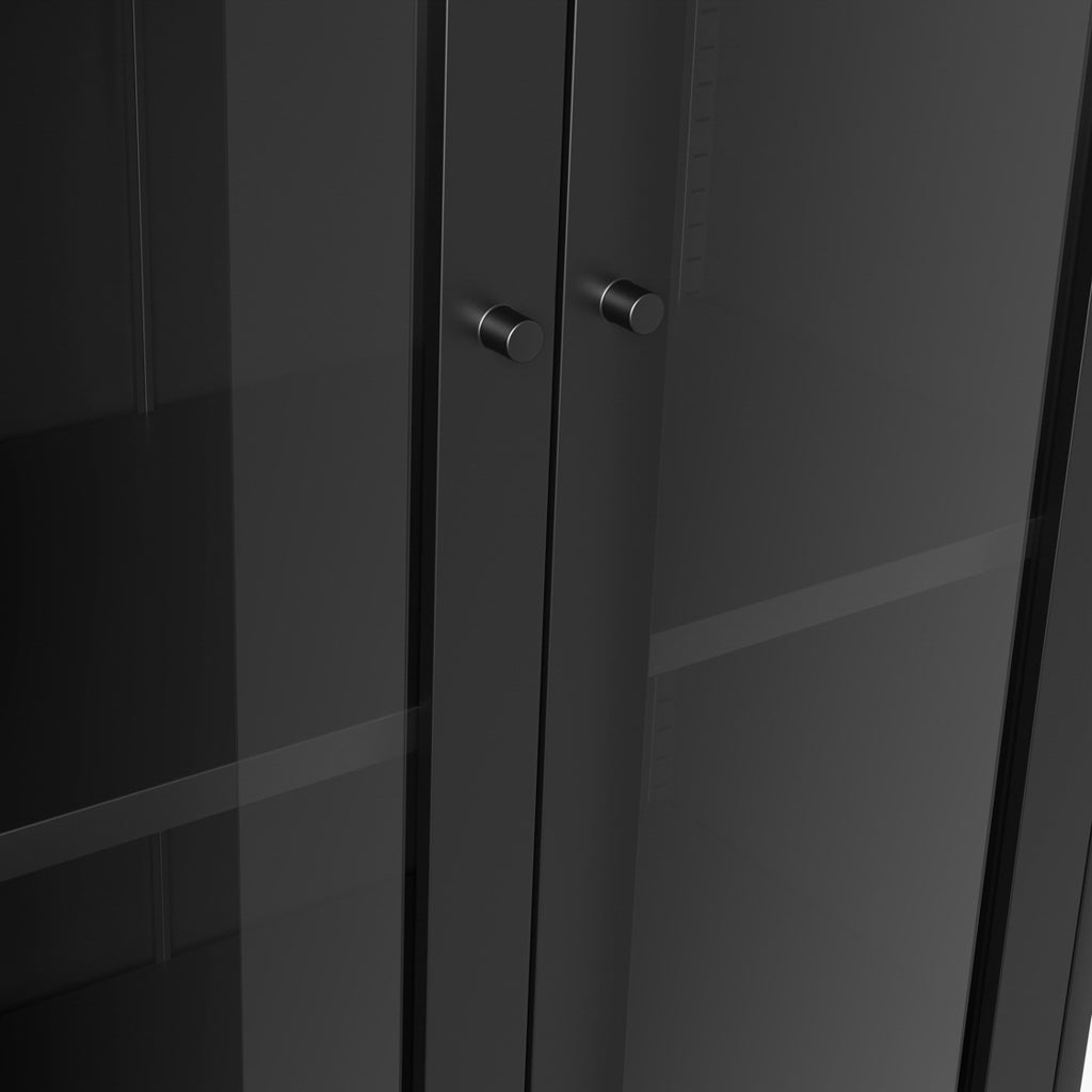 Lilly Cabinet