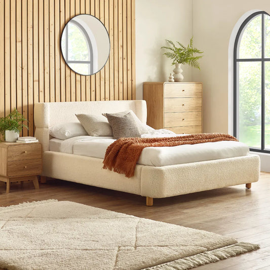 Jess Boucle King size Bed