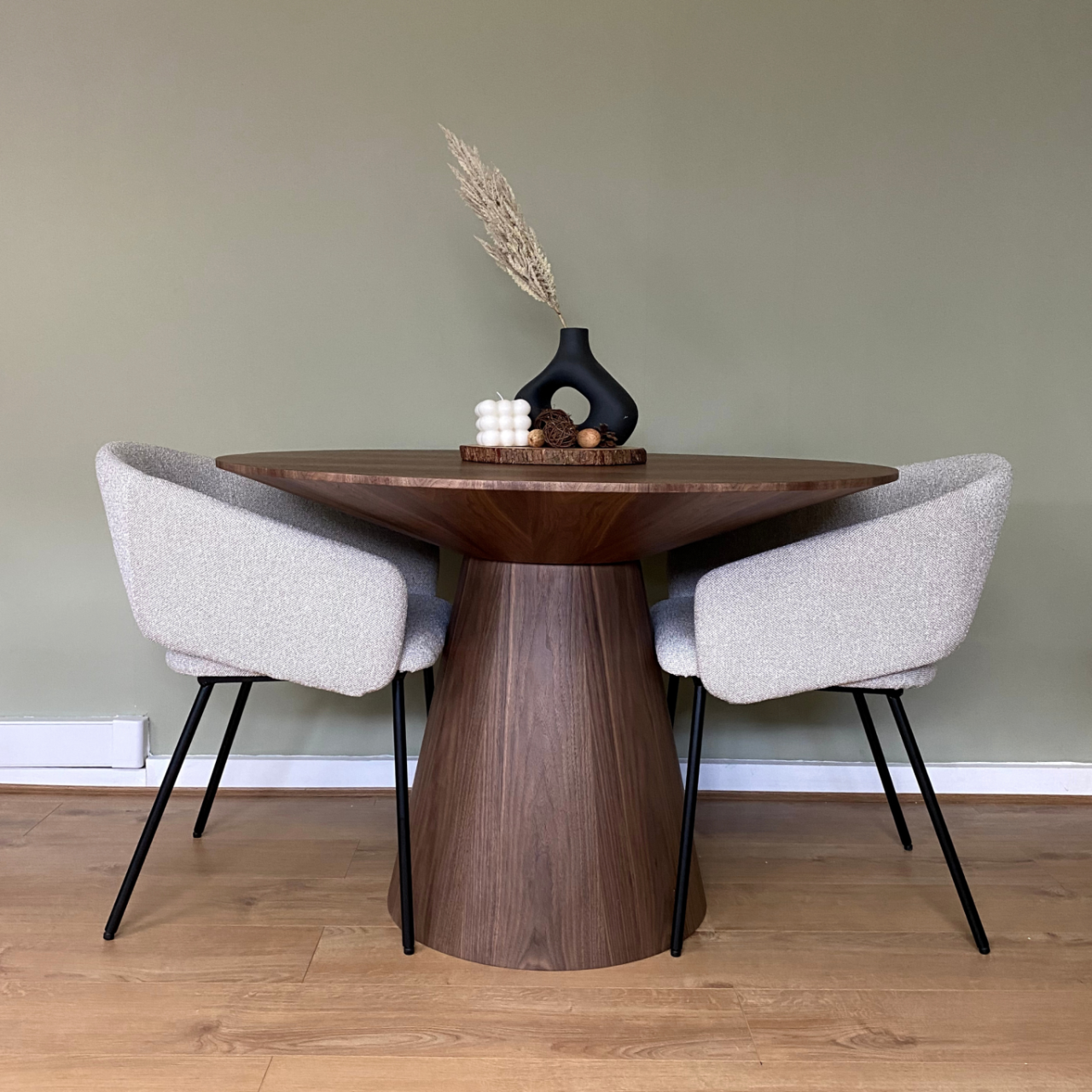 Hasu Dining Table - Industrious Decor